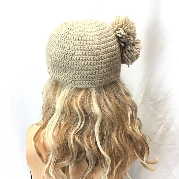 Vintage Hand Made Boho Tan Crochet Tassel Ball Winter Hat Beanie One Size - Picture 5 of 10